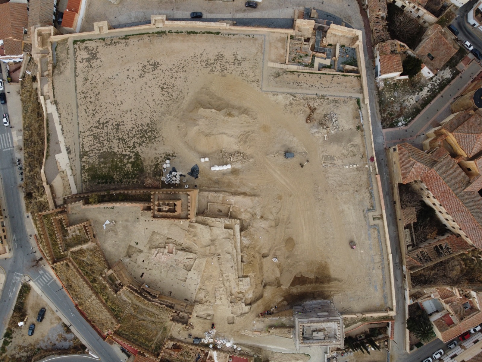 Adjunto Vista cenital Alcazaba de Guadix.jpeg